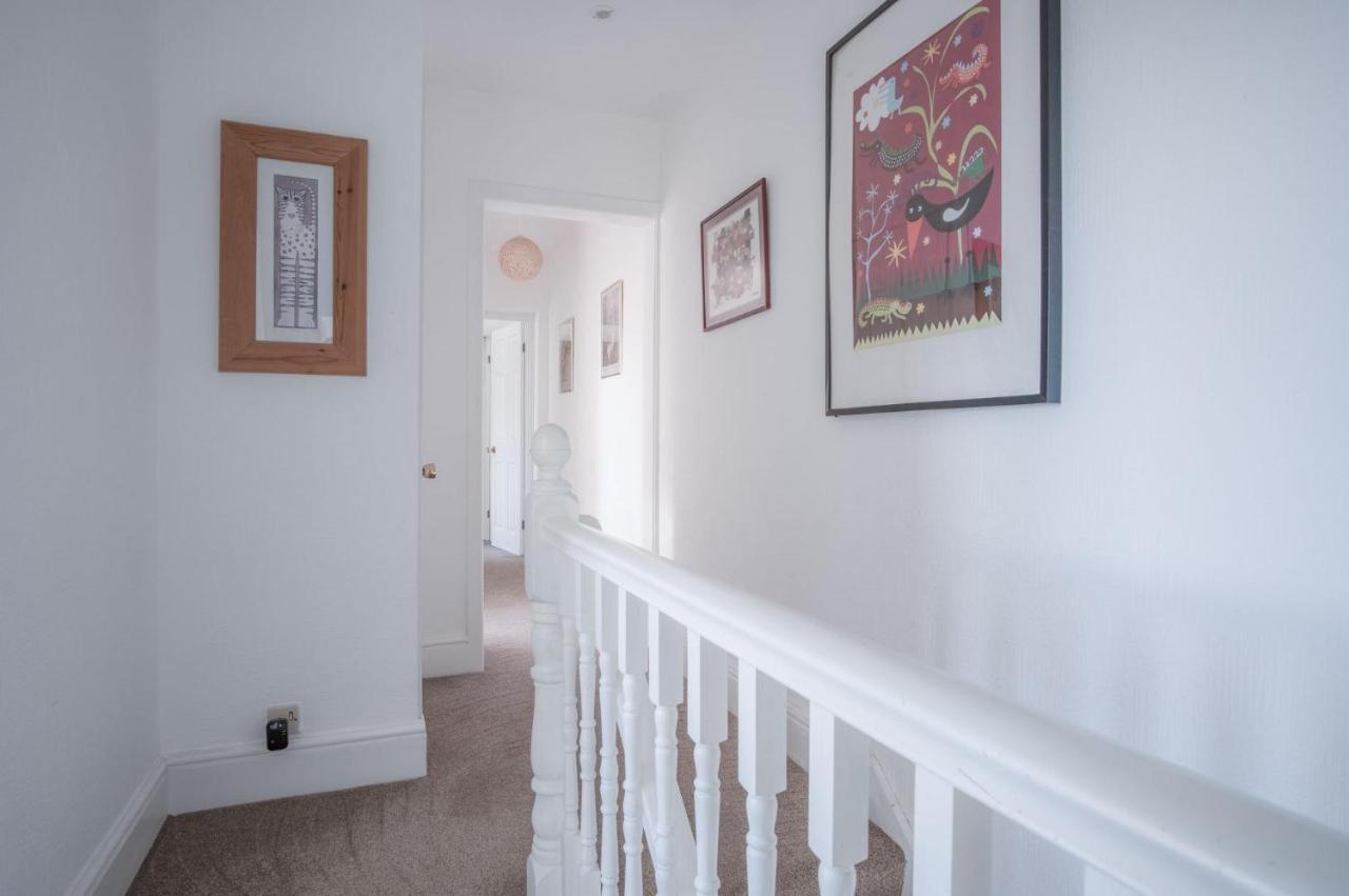 Maytree Cottage - 4 Bedroom Holiday Home - เท็นบี ภายนอก รูปภาพ